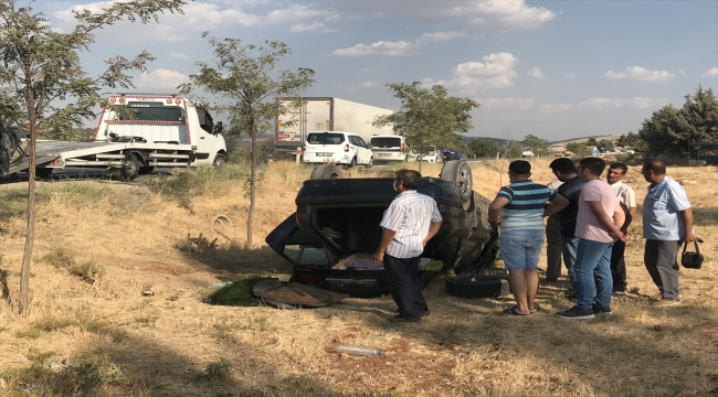 Gaziantep'te 3 aracın karıştığı trafik kazasında 7 kişi yaralandı