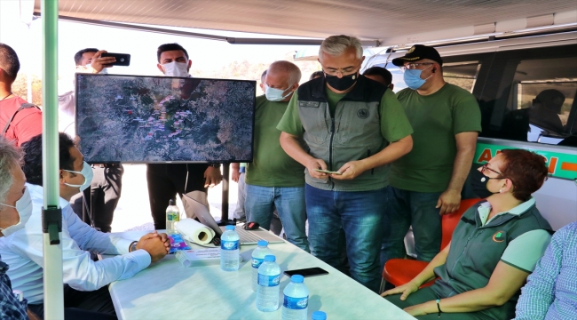 Tarım ve Orman Bakan Yardımcısı Işıkgece, Osmaniye'de Yangın Yönetim Merkezini ziyaret etti: